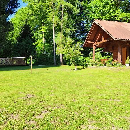 Silent Orchard Villa Naklo Luaran gambar